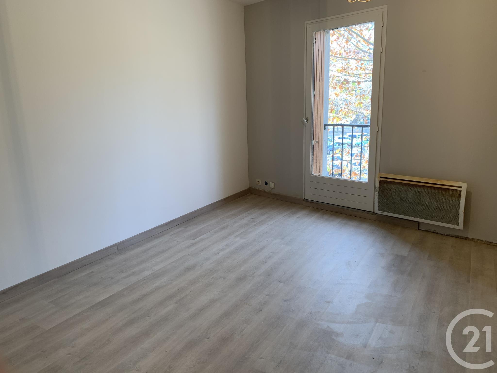 Appartement F2 à louer - 2 pièces - 35,67 m2 - FORCALQUIER - 04 - PROVENCE-ALPES-COTE-D-AZUR