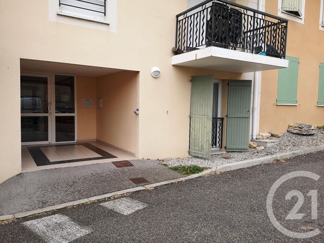 Studio à vendre - 1 pièce - 27.42 m2 - FORCALQUIER - 04 - PROVENCE-ALPES-COTE-D-AZUR - Century 21 Provence Immobilier Studio à vendre - 1 pièce - 27.42 m2 - FORCALQUIER - 04 - PROVENCE-ALPES-COTE-D-AZUR - Century 21 Provence Immobilier