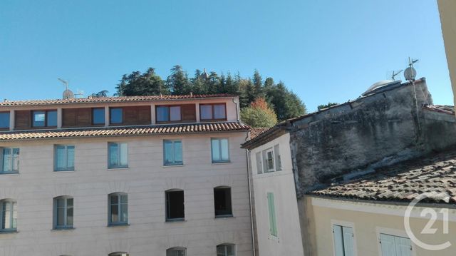 Afficher la photo en grand Appartement T2 à vendre - 2 pièces - 48.0 m2 - FORCALQUIER - 04 - PROVENCE-ALPES-COTE-D-AZUR - Century 21 Provence Immobilier
