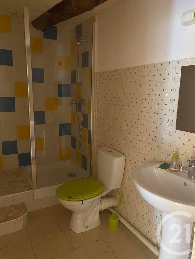 Afficher la photo en grand Appartement T2 à vendre - 2 pièces - 48.0 m2 - FORCALQUIER - 04 - PROVENCE-ALPES-COTE-D-AZUR - Century 21 Provence Immobilier