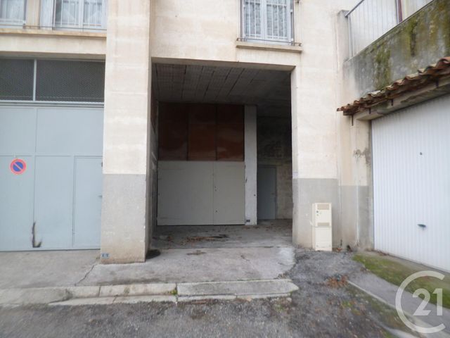 parking à louer - 15.0 m2 - FORCALQUIER - 04 - PROVENCE-ALPES-COTE-D-AZUR - Century 21 Provence Immobilier parking à louer - 15.0 m2 - FORCALQUIER - 04 - PROVENCE-ALPES-COTE-D-AZUR - Century 21 Provence Immobilier