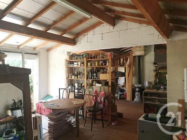 Afficher la photo en grand maison à vendre - 7 pièces - 197.19 m2 - ST MICHEL L OBSERVATOIRE - 04 - PROVENCE-ALPES-COTE-D-AZUR - Century 21 Provence Immobilier