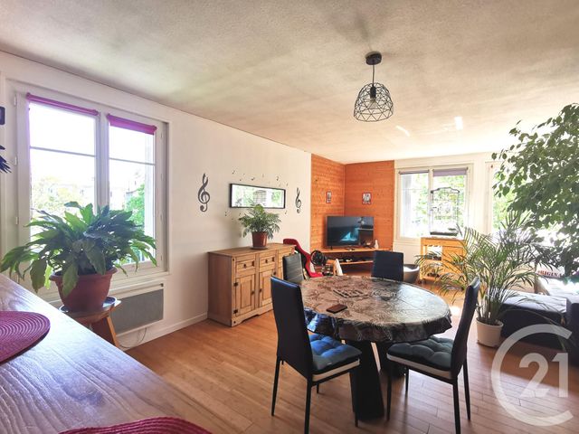 Appartement F3 à vendre - 3 pièces - 75.96 m2 - FORCALQUIER - 04 - PROVENCE-ALPES-COTE-D-AZUR - Century 21 Provence Immobilier