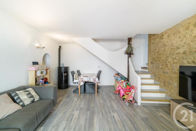 maison à louer - 4 pièces - 90.0 m2 - PIERRERUE - 04 - PROVENCE-ALPES-COTE-D-AZUR - Century 21 Provence Immobilier