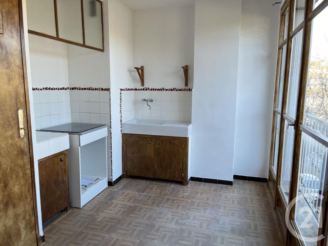 Afficher la photo en grand Appartement F2 à vendre - 2 pièces - 64.76 m2 - FORCALQUIER - 04 - PROVENCE-ALPES-COTE-D-AZUR - Century 21 Provence Immobilier