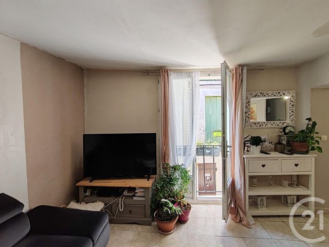 maison - CRUIS - 04
