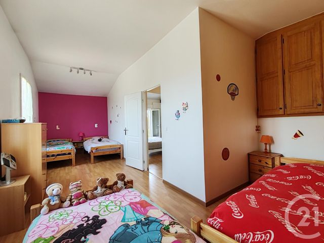 Afficher la photo en grand maison à vendre - 8 pièces - 215.0 m2 - NIOZELLES - 04 - PROVENCE-ALPES-COTE-D-AZUR - Century 21 Provence Immobilier