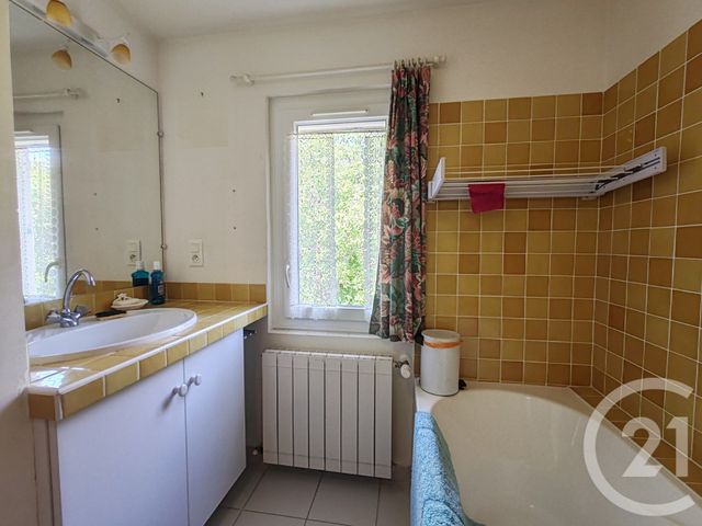 Afficher la photo en grand maison à vendre - 8 pièces - 244.24 m2 - ST MICHEL L OBSERVATOIRE - 04 - PROVENCE-ALPES-COTE-D-AZUR - Century 21 Provence Immobilier