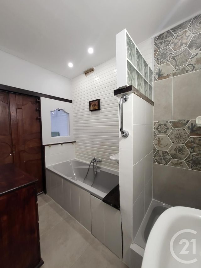 maison à vendre - 4 pièces - 67.0 m2 - FORCALQUIER - 04 - PROVENCE-ALPES-COTE-D-AZUR - Century 21 Provence Immobilier