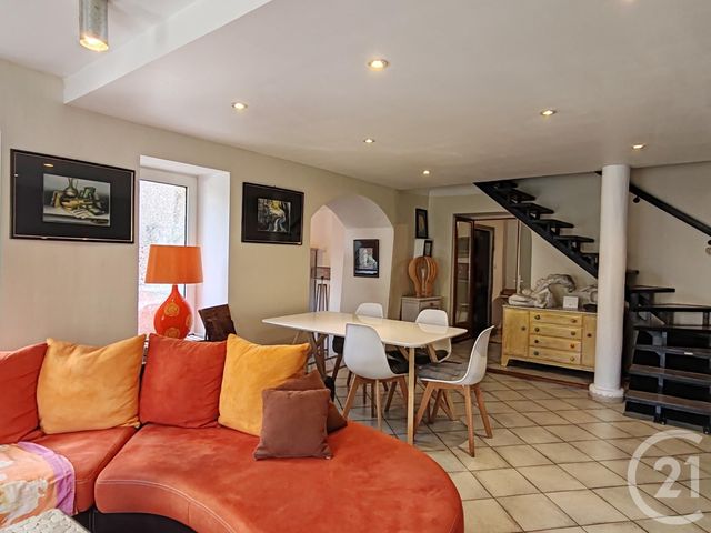 maison à vendre - 7 pièces - 149.2 m2 - ST ETIENNE LES ORGUES - 04 - PROVENCE-ALPES-COTE-D-AZUR - Century 21 Provence Immobilier