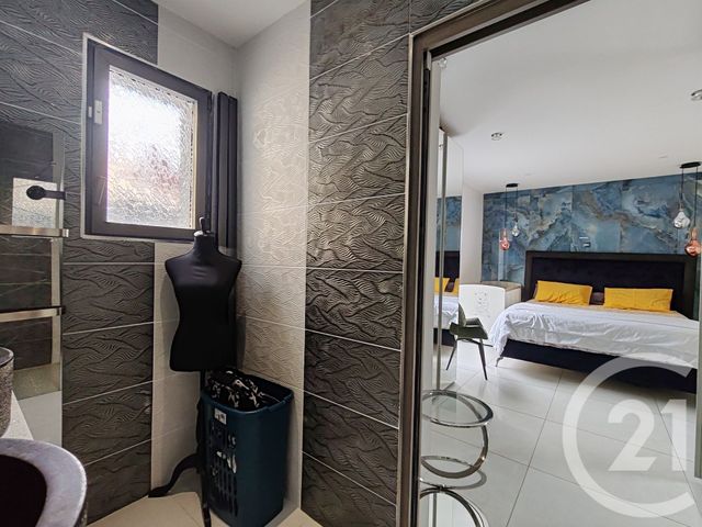 maison à vendre - 7 pièces - 142.31 m2 - FORCALQUIER - 04 - PROVENCE-ALPES-COTE-D-AZUR - Century 21 Provence Immobilier