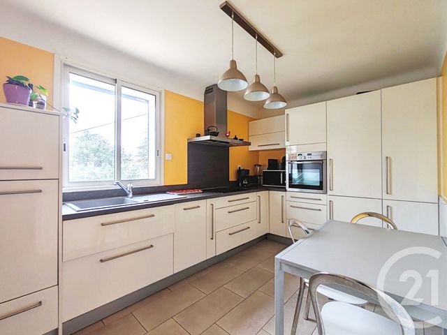 Afficher la photo en grand maison à vendre - 5 pièces - 129.0 m2 - FORCALQUIER - 04 - PROVENCE-ALPES-COTE-D-AZUR - Century 21 Provence Immobilier