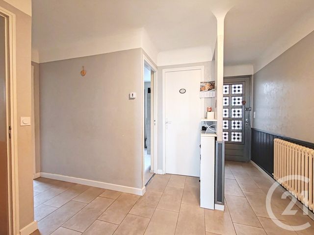 Afficher la photo en grand maison à vendre - 5 pièces - 129.0 m2 - FORCALQUIER - 04 - PROVENCE-ALPES-COTE-D-AZUR - Century 21 Provence Immobilier