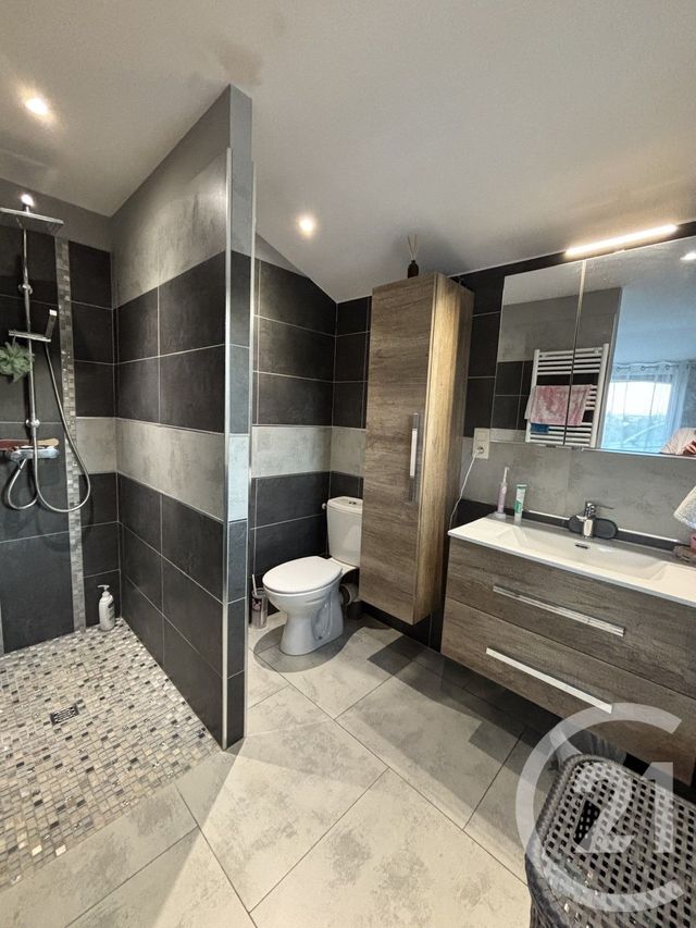 Afficher la photo en grand maison à vendre - 4 pièces - 143.87 m2 - FORCALQUIER - 04 - PROVENCE-ALPES-COTE-D-AZUR - Century 21 Provence Immobilier