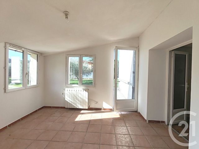 maison à vendre - 7 pièces - 152.8 m2 - ORAISON - 04 - PROVENCE-ALPES-COTE-D-AZUR - Century 21 Provence Immobilier