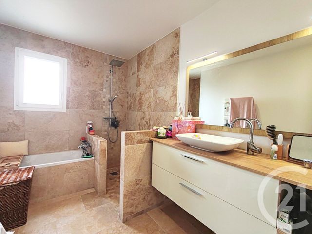 maison à vendre - 4 pièces - 98.71 m2 - VILLENEUVE - 04 - PROVENCE-ALPES-COTE-D-AZUR - Century 21 Provence Immobilier