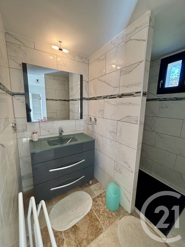 maison à vendre - 7 pièces - 182.6 m2 - ST ETIENNE LES ORGUES - 04 - PROVENCE-ALPES-COTE-D-AZUR - Century 21 Provence Immobilier