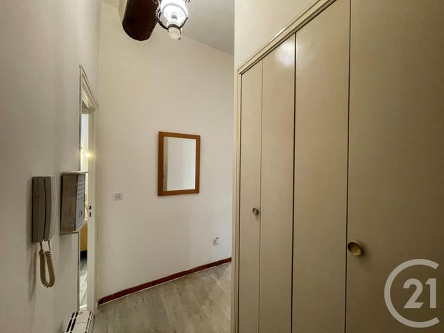 Appartement T2 à louer - 2 pièces - 45.94 m2 - FORCALQUIER - 04 - PROVENCE-ALPES-COTE-D-AZUR - Century 21 Provence Immobilier