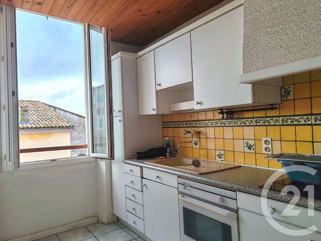 Appartement T3 à vendre - 3 pièces - 68.52 m2 - FORCALQUIER - 04 - PROVENCE-ALPES-COTE-D-AZUR - Century 21 Provence Immobilier