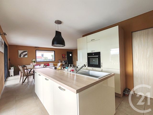 maison à vendre - 4 pièces - 117.27 m2 - VILLENEUVE - 04 - PROVENCE-ALPES-COTE-D-AZUR - Century 21 Provence Immobilier