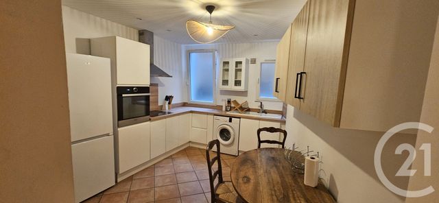 Appartement T2 à louer - 2 pièces - 49.59 m2 - FORCALQUIER - 04 - PROVENCE-ALPES-COTE-D-AZUR - Century 21 Provence Immobilier