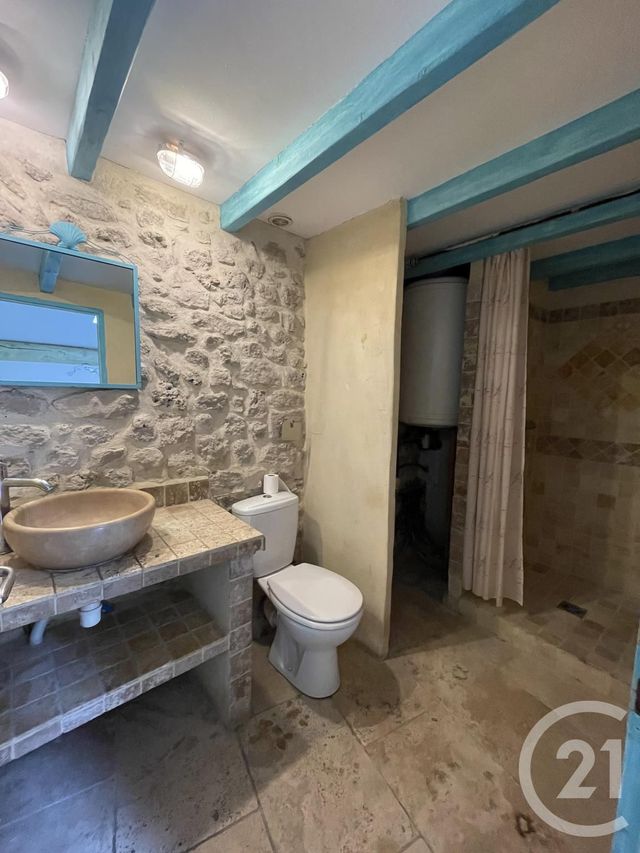 Appartement Loft à louer - 2 pièces - 37.34 m2 - REILLANNE - 04 - PROVENCE-ALPES-COTE-D-AZUR - Century 21 Provence Immobilier