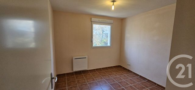 Appartement T2 à louer - 2 pièces - 41.7 m2 - FORCALQUIER - 04 - PROVENCE-ALPES-COTE-D-AZUR - Century 21 Provence Immobilier