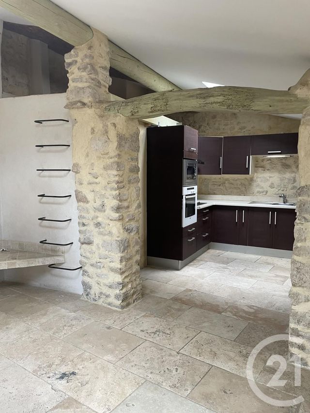 Appartement Loft à louer - 2 pièces - 37.34 m2 - REILLANNE - 04 - PROVENCE-ALPES-COTE-D-AZUR - Century 21 Provence Immobilier