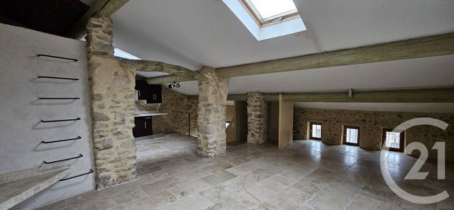 Appartement Loft à louer - 2 pièces - 37.34 m2 - REILLANNE - 04 - PROVENCE-ALPES-COTE-D-AZUR - Century 21 Provence Immobilier