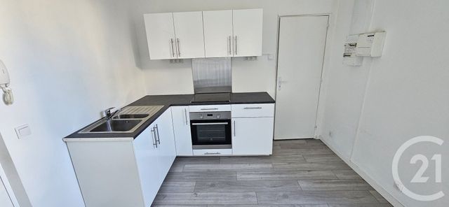 Appartement Studio à louer - 1 pièce - 25.49 m2 - FORCALQUIER - 04 - PROVENCE-ALPES-COTE-D-AZUR - Century 21 Provence Immobilier
