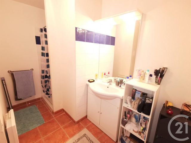 Appartement T2 à louer - 2 pièces - 42.0 m2 - FORCALQUIER - 04 - PROVENCE-ALPES-COTE-D-AZUR - Century 21 Provence Immobilier