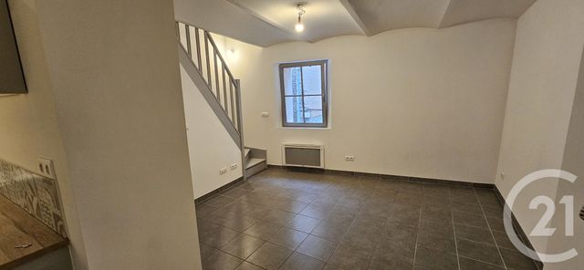 Appartement T2 à louer - 2 pièces - 35.55 m2 - MANE - 04 - PROVENCE-ALPES-COTE-D-AZUR - Century 21 Provence Immobilier