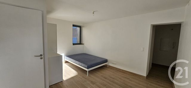 Appartement Studio à louer - 1 pièce - 27.07 m2 - FORCALQUIER - 04 - PROVENCE-ALPES-COTE-D-AZUR - Century 21 Provence Immobilier