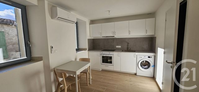 Appartement Studio à louer - 1 pièce - 27.07 m2 - FORCALQUIER - 04 - PROVENCE-ALPES-COTE-D-AZUR - Century 21 Provence Immobilier