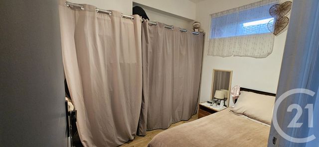 Appartement T2 à louer - 2 pièces - 42.16 m2 - FORCALQUIER - 04 - PROVENCE-ALPES-COTE-D-AZUR - Century 21 Provence Immobilier