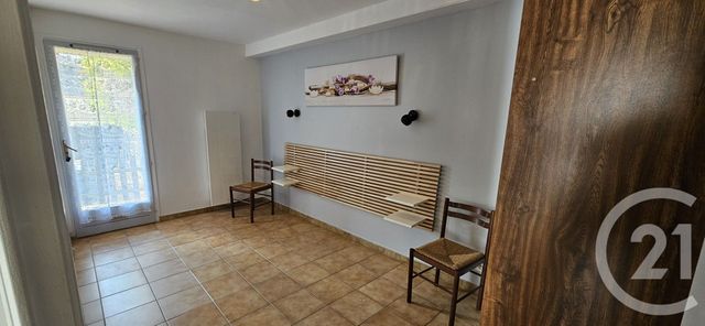 Appartement T2 à louer - 2 pièces - 43.78 m2 - LARDIERS - 04 - PROVENCE-ALPES-COTE-D-AZUR - Century 21 Provence Immobilier