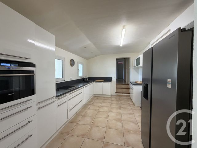 maison à louer - 4 pièces - 88.26 m2 - FORCALQUIER - 04 - PROVENCE-ALPES-COTE-D-AZUR - Century 21 Provence Immobilier