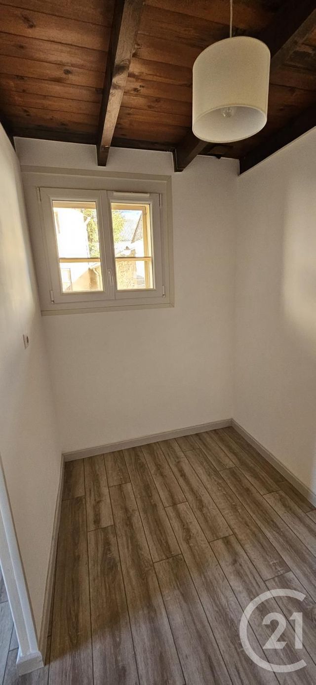 Appartement T2 à louer - 2 pièces - 51.64 m2 - ST ETIENNE LES ORGUES - 04 - PROVENCE-ALPES-COTE-D-AZUR - Century 21 Provence Immobilier