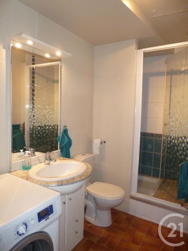 Appartement F2 à louer - 2 pièces - 36.55 m2 - FORCALQUIER - 04 - PROVENCE-ALPES-COTE-D-AZUR - Century 21 Provence Immobilier