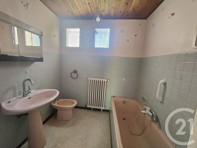 maison à vendre - 3 pièces - 80.0 m2 - PEYRUIS - 04 - PROVENCE-ALPES-COTE-D-AZUR - Century 21 Provence Immobilier