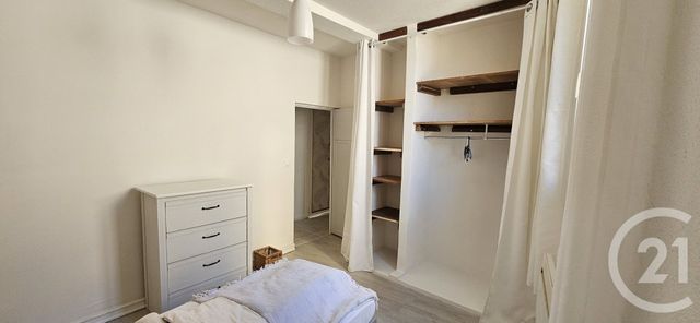 Appartement T3 à louer - 3 pièces - 52.68 m2 - FORCALQUIER - 04 - PROVENCE-ALPES-COTE-D-AZUR - Century 21 Provence Immobilier