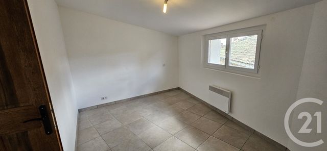 Appartement T2 à louer - 2 pièces - 49.0 m2 - FORCALQUIER - 04 - PROVENCE-ALPES-COTE-D-AZUR - Century 21 Provence Immobilier