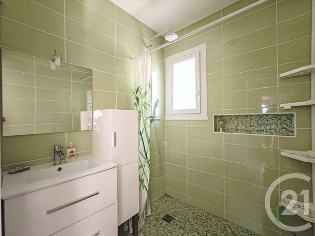 maison à vendre - 4 pièces - 76.99 m2 - ST ETIENNE LES ORGUES - 04 - PROVENCE-ALPES-COTE-D-AZUR - Century 21 Provence Immobilier