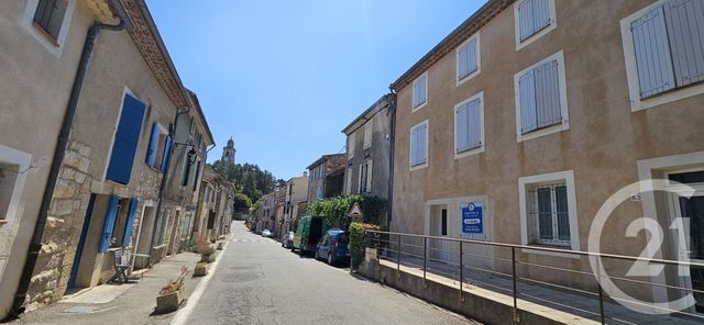 Appartement T2 à louer - 2 pièces - 49.5 m2 - REILLANNE - 04 - PROVENCE-ALPES-COTE-D-AZUR - Century 21 Provence Immobilier
