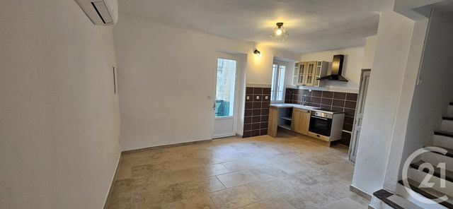 maison à louer - 2 pièces - 46.7 m2 - ORAISON - 04 - PROVENCE-ALPES-COTE-D-AZUR - Century 21 Provence Immobilier