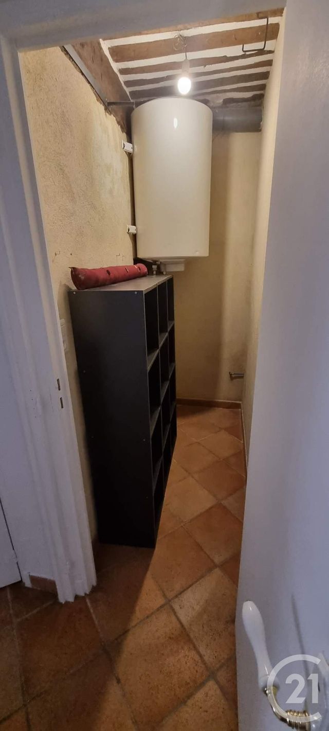 Appartement T2 à louer - 2 pièces - 50.77 m2 - ST MICHEL L OBSERVATOIRE - 04 - PROVENCE-ALPES-COTE-D-AZUR - Century 21 Provence Immobilier