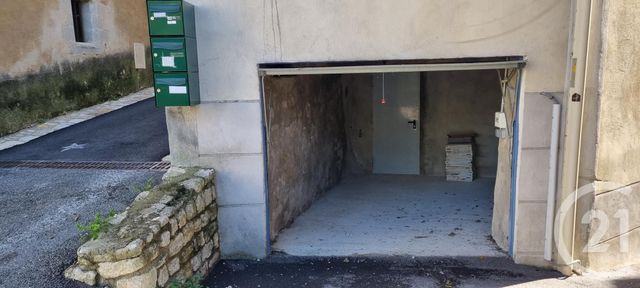 parking à louer - 39.4 m2 - FORCALQUIER - 04 - PROVENCE-ALPES-COTE-D-AZUR - Century 21 Provence Immobilier
