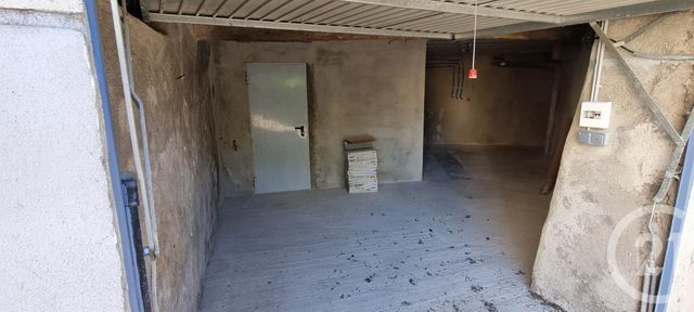 parking à louer - 39.4 m2 - FORCALQUIER - 04 - PROVENCE-ALPES-COTE-D-AZUR - Century 21 Provence Immobilier
