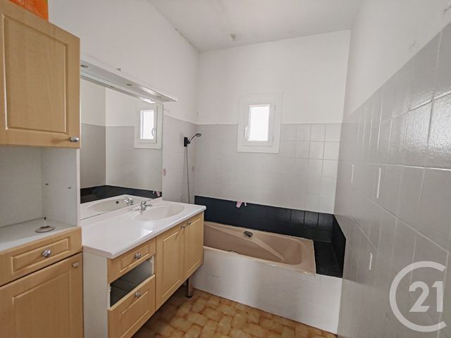 maison à vendre - 5 pièces - 87.5 m2 - VILLENEUVE - 04 - PROVENCE-ALPES-COTE-D-AZUR - Century 21 Provence Immobilier