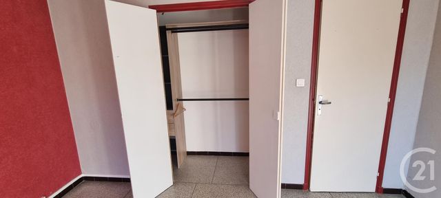 Appartement T2 à louer - 2 pièces - 64.59 m2 - FORCALQUIER - 04 - PROVENCE-ALPES-COTE-D-AZUR - Century 21 Provence Immobilier